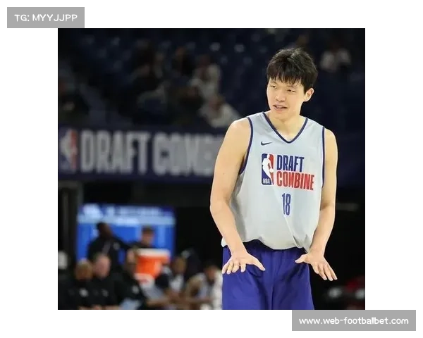 杨瀚森体能数据曝光 折返跑成绩3.01秒超预期引发关注 杨瀚森体能数据曝光 折返跑成绩3.01秒超预期引发关注